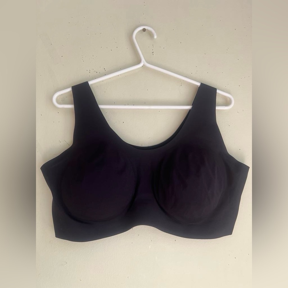 44F Knix Bra Pullover
